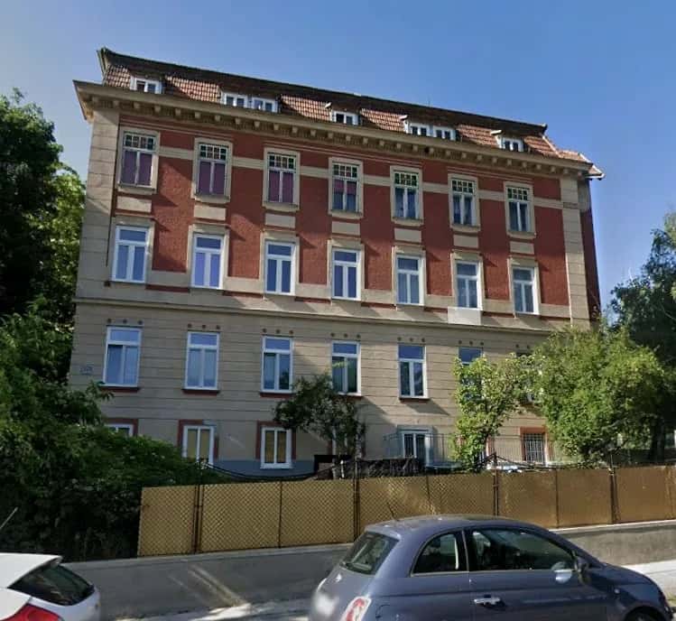 Wiener Wohnhaus im Otto-Wagner-Stil